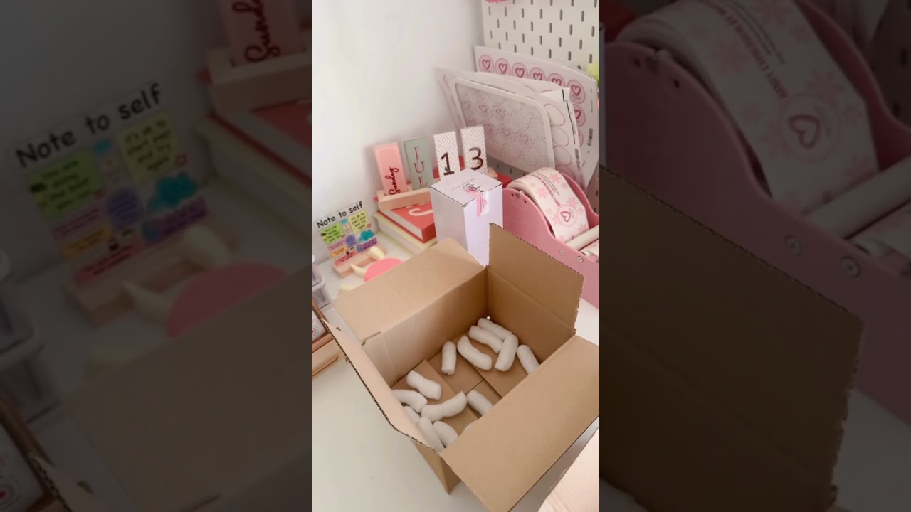 Pack a butterfly iced coffee glass with me 