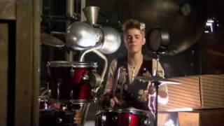 Justin Bieber - Santa Claus is Coming to Town (Behind The Scene)