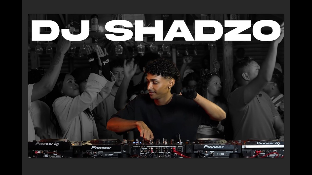 Смотреть «DJ ShadzO - Amapiano Classics | In The Booth (Live Set)» на YouTube Смотреть «DJ ShadzO - Amapiano Classics | In The Booth (Live Set)» на YouTube