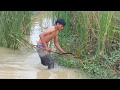 Net Fishing at Pailin Province - Cambodia Traditional Fishing - Khmer Cast Net Fishing (Part 073)