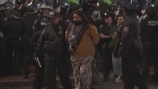 Police clear pro-Palestinian protesters from Columbia University’s Hamilton Hall after occupation