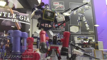 Hasbro FULL Transfomers Display at SDCC 2013
