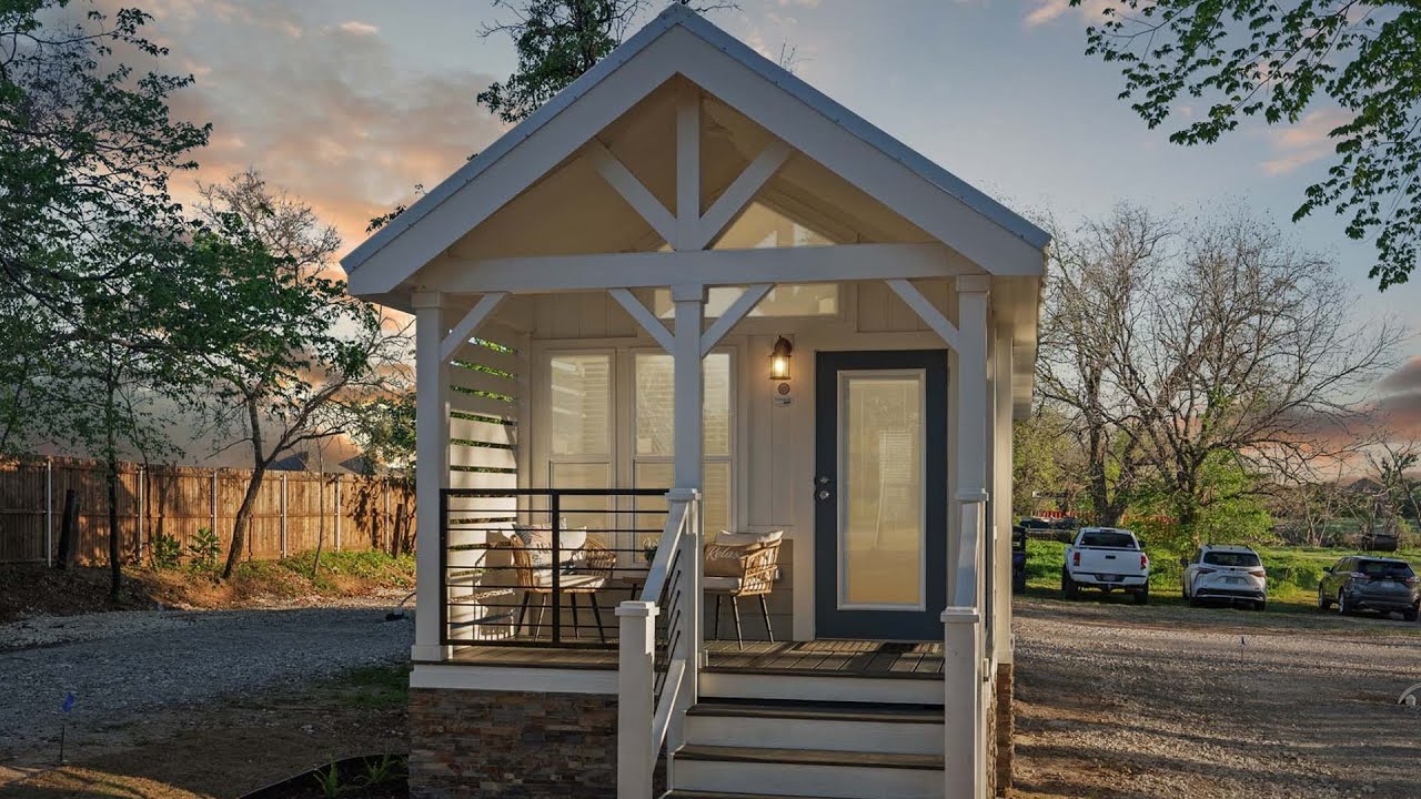 Simple Beautiful The APS 601 Park Model RV - YouTube