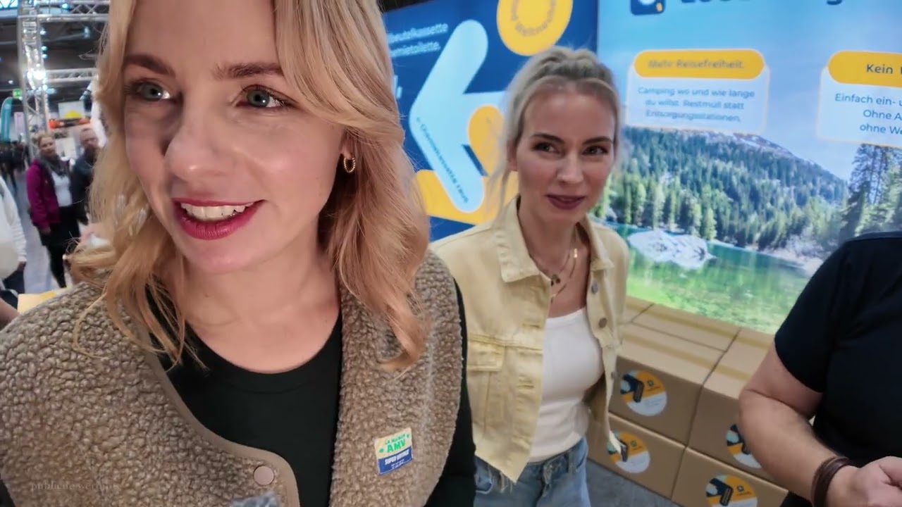 Das Tütenklo für jede Wohnmobil Toilette. Jeanne testet die Messe Leipzig mit Loobuddy #camping