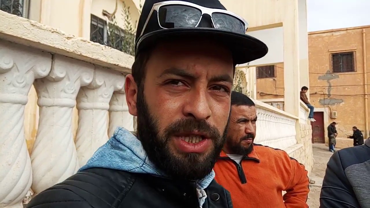 سكان حي الشطيط الغربي بالاغواط يدقون ناقوص الخطر بسبب هشاشة البنايات القديمة.حكيم ب