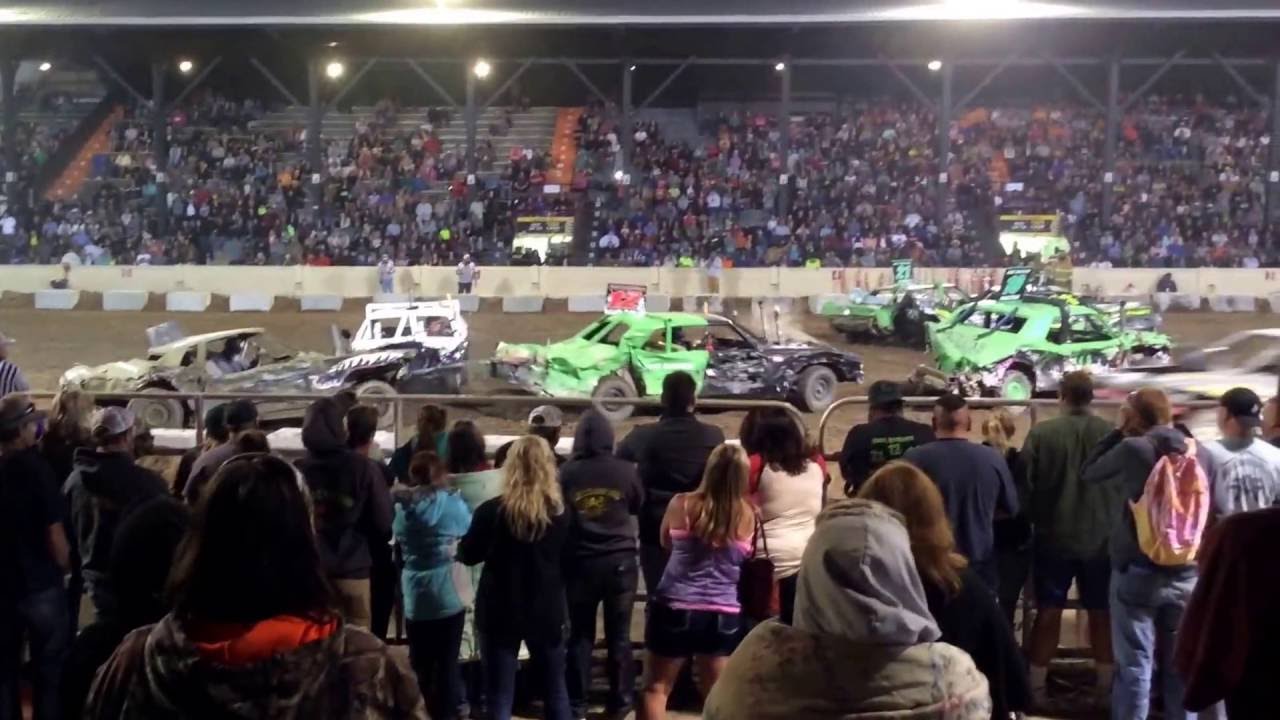 2016 Blackfoot Idaho September slam demolition derby finale in the