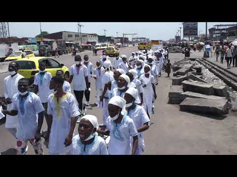 Défilé De Le 06 04 2021 Paroisse Makila Chez Maman Masonga Arlette 