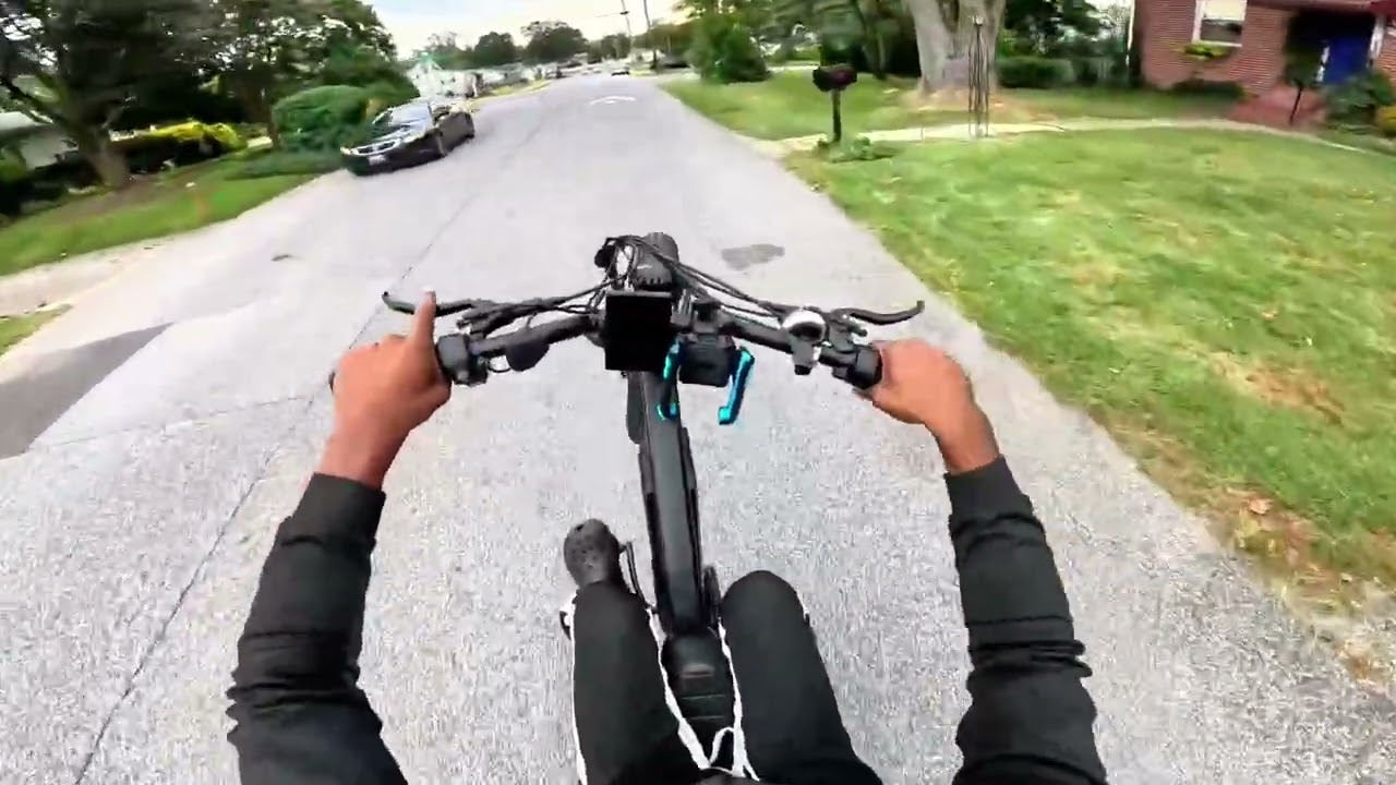 Family Ride Out | 49cc Mini Bike vs 52V E-Bike Wheelie Practice