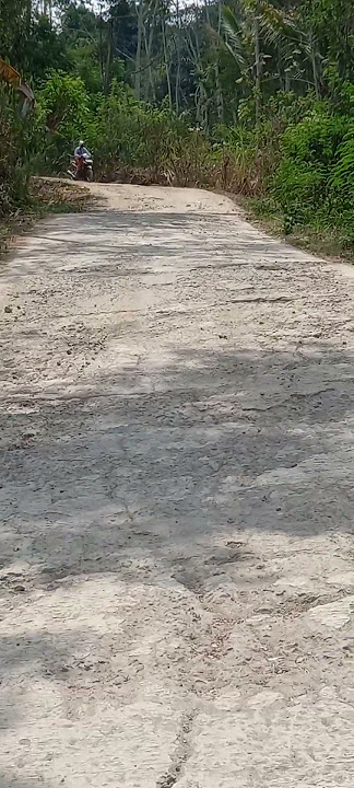 JALAN ANGKER....!!! Di - LAMUK - KALIWIRO - WONOSOBO