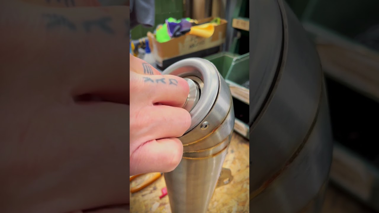 Parte due powercone evo, saldatura staffa, omologazione, db killer e logo #Exhaust #GPR #scarico