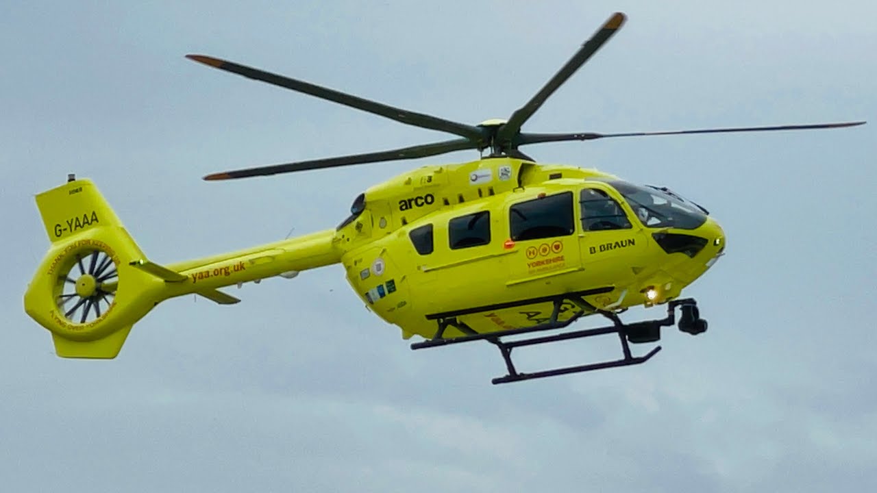 Yorkshire Air Ambulance G-YAAA Taking Off At Northern General Hospital ...