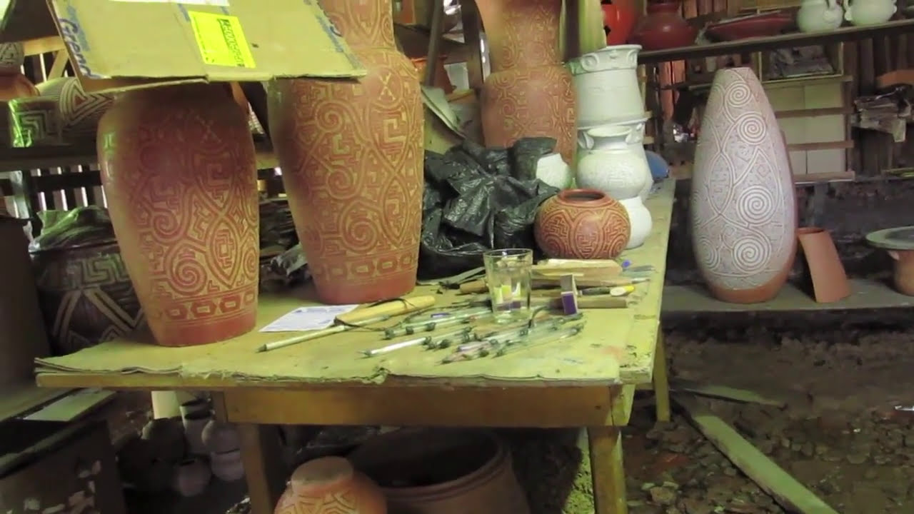 Cerâmica no Paracuri: o ateliê do Sr. Anísio (2014)