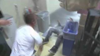 Jackass 3D High Five