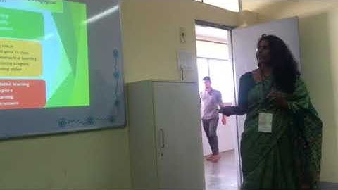 Exploring learning efficacy of chemistry class using Flipped Classroom Model