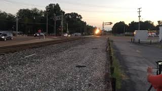 Amazing Hornshow from BNSF sd70ACe