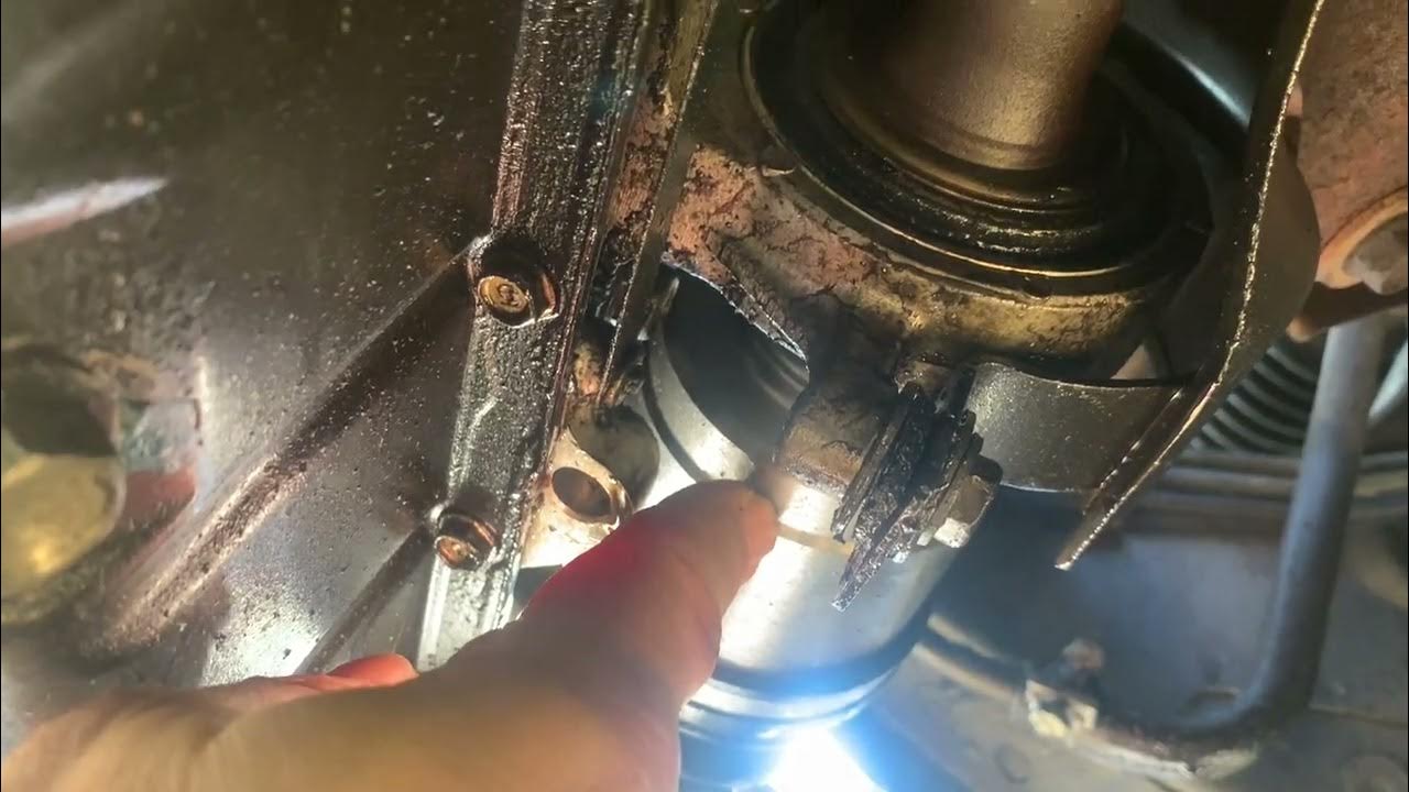 2003 Honda Element Axle replacement - YouTube