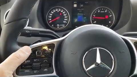 2021 Mercedes Sprinter, Checking DEF Level,  25