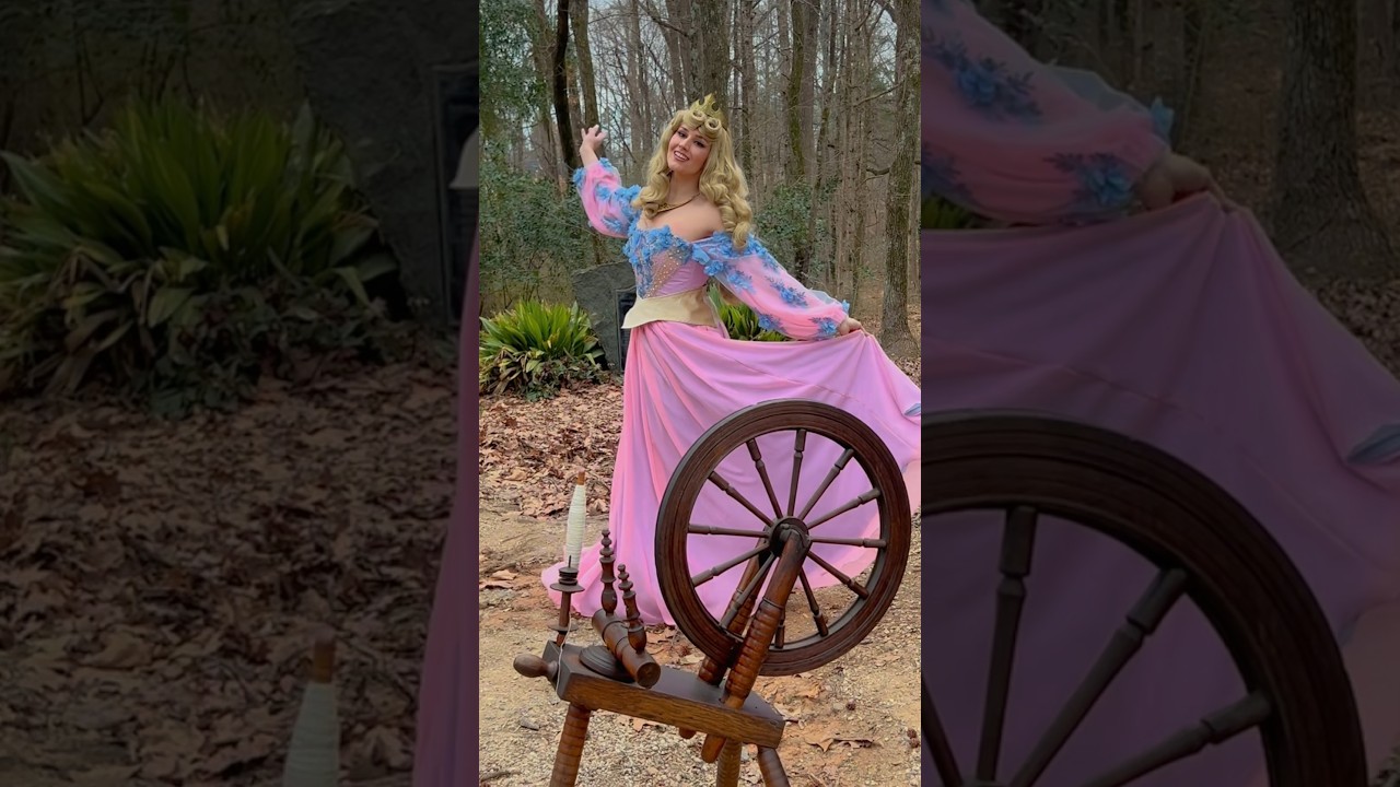 Found the vintage spinning wheel day before we shot the finished cosplay #disney 💖 #sleepingbeauty