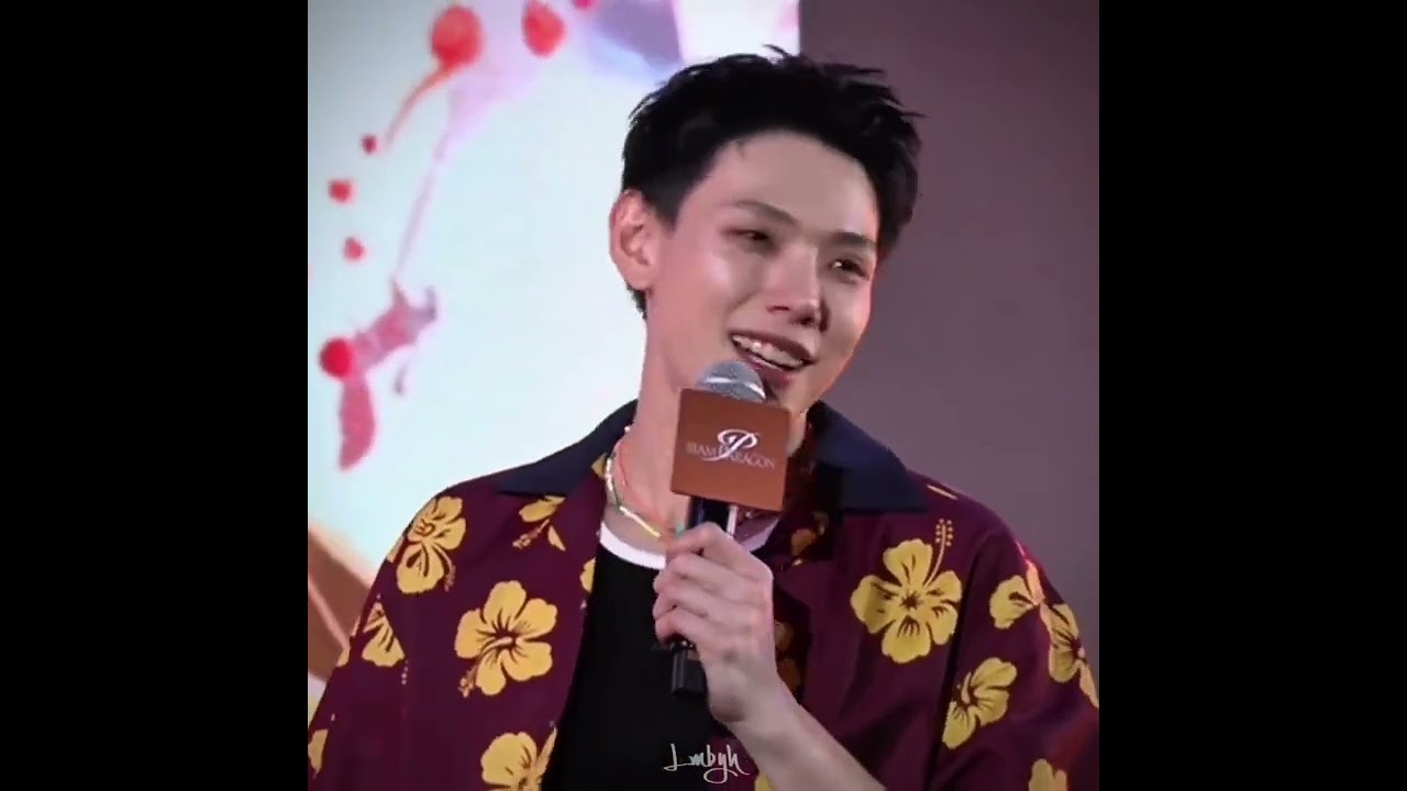 100425 VIETSUB CUT #SiamParagonSummer2025xOUROAD