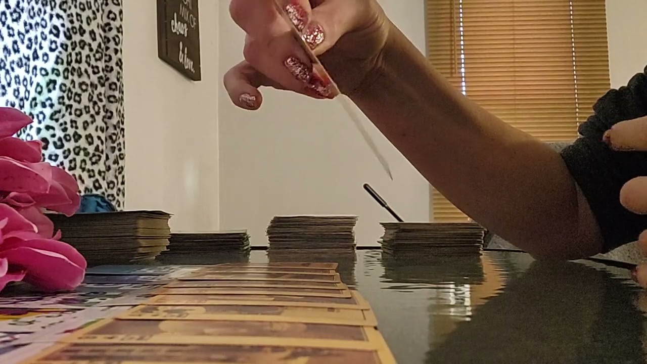 Кто-то собирает вещи и переезжает, потому что думает, что ты послал духов в их дом.