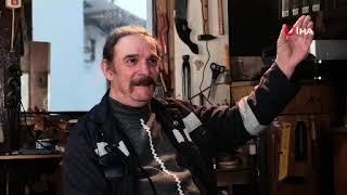 Bozulan kemençesini tamir ederken usta oldu