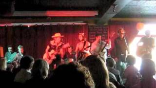 Video thumbnail of "Melissa McClelland — Go Down  Matthew (Live, with Luke Doucet)"