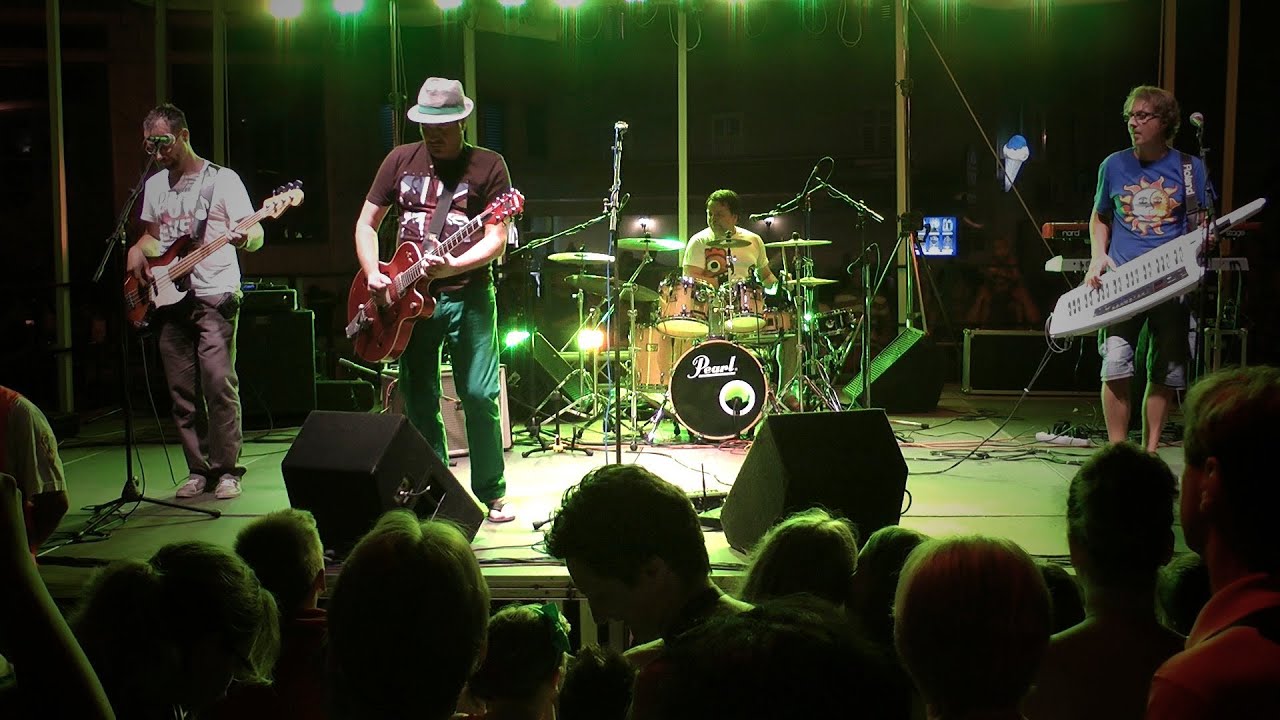 Neno Belan & Fiumens - RIJEKA SNOVA - live in Mali Lošinj