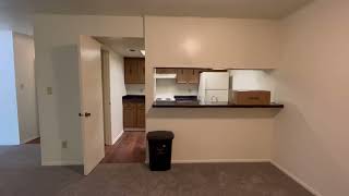 Riverbend Classic Style Floor Plan, 2 bed/2 bath, W/D Connections, 1050sqft