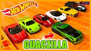 Guaczilla Vs 6 Supercars Race Tournament - Hot Wheels