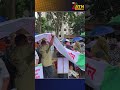 বৃষ্টিতে ভিজে গণভোটের রায় বাস্তবায়নের দাবীতে সংসদের সামনে ১১ দলীয় ঐক্যের মানববন্ধন #atnbanglanews