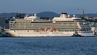Cruise Ship VIKING VENUS Visits Auckland 4K