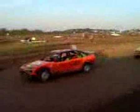 Trent Raceway Banger Racing - 21/10/07 Rookiebangers final - YouTube