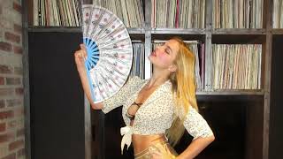 Full Addison Rae - Money is Everything (432hz) News