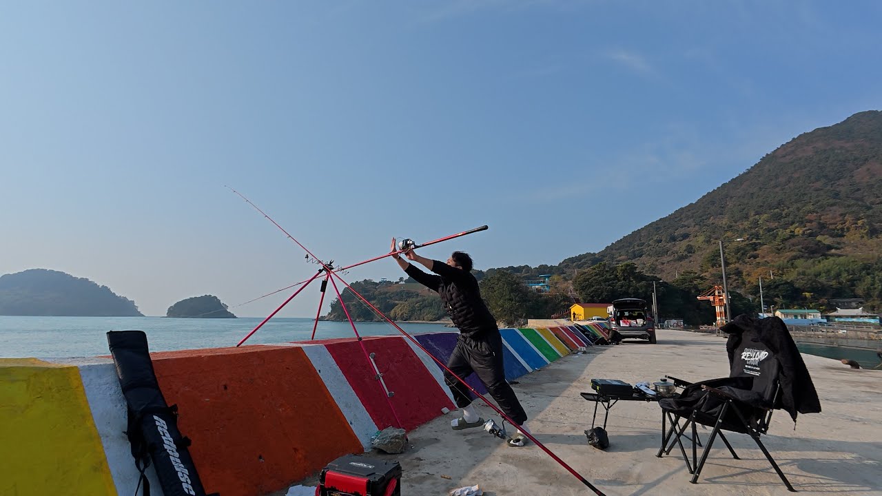 살면서 이런 입질은 처음이다...! 대물 소굴 방파제, 여수 금오도 원투낚시