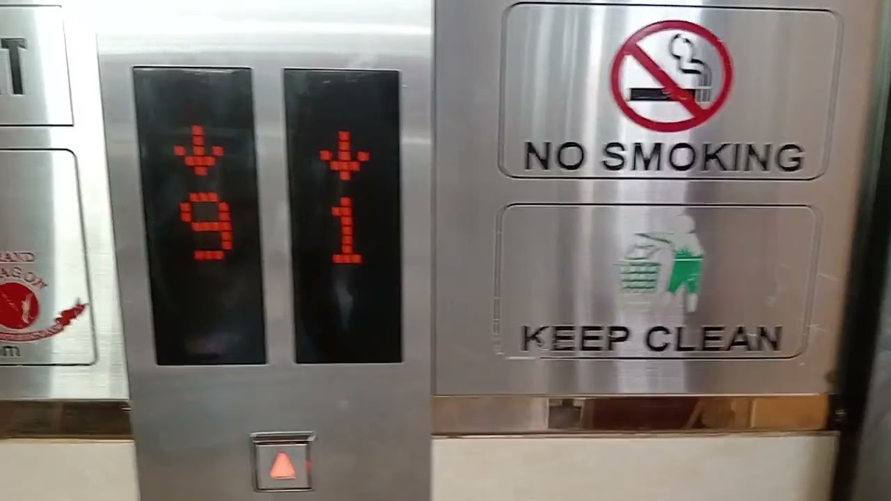 Pillar Traction elevator at Batam city hotel Batam center (Right)