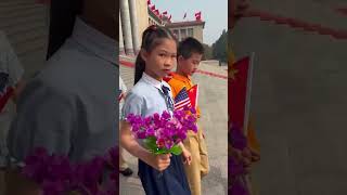 Children practice their greeting for President Trump at the Great Hall of the People #shorts