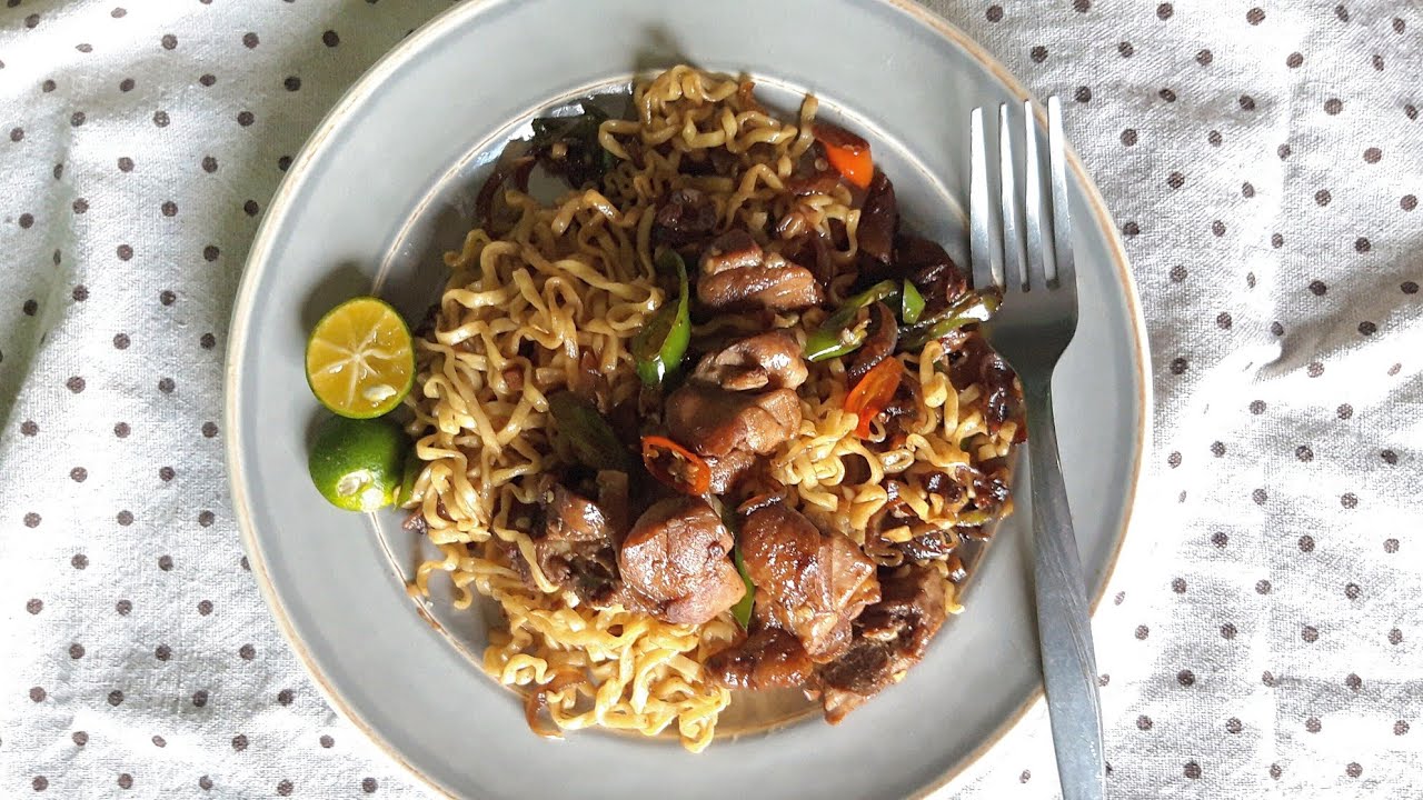 chicken adobo pancit canton YouTube