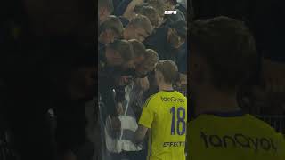 Henkas de Jong didžiuojasi Rölke ir Bamba, kad paskutinysis susidūrė su nepagarbiu elgesiu.