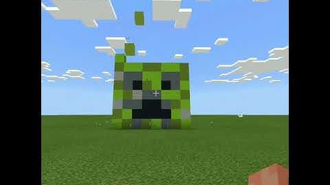 Minecraft creeper falling statue #shorts #short