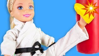 УДИВИЛА ВСЕХ В КЛАССЕ! Каратэ девчонка! Мультик куклы Барби, Подруги Буги Вуги УДИВИЛА ВСЕХ В КЛАССЕ! Каратэ девчонка! Мультик куклы Барби, Подруги Буги Вуги