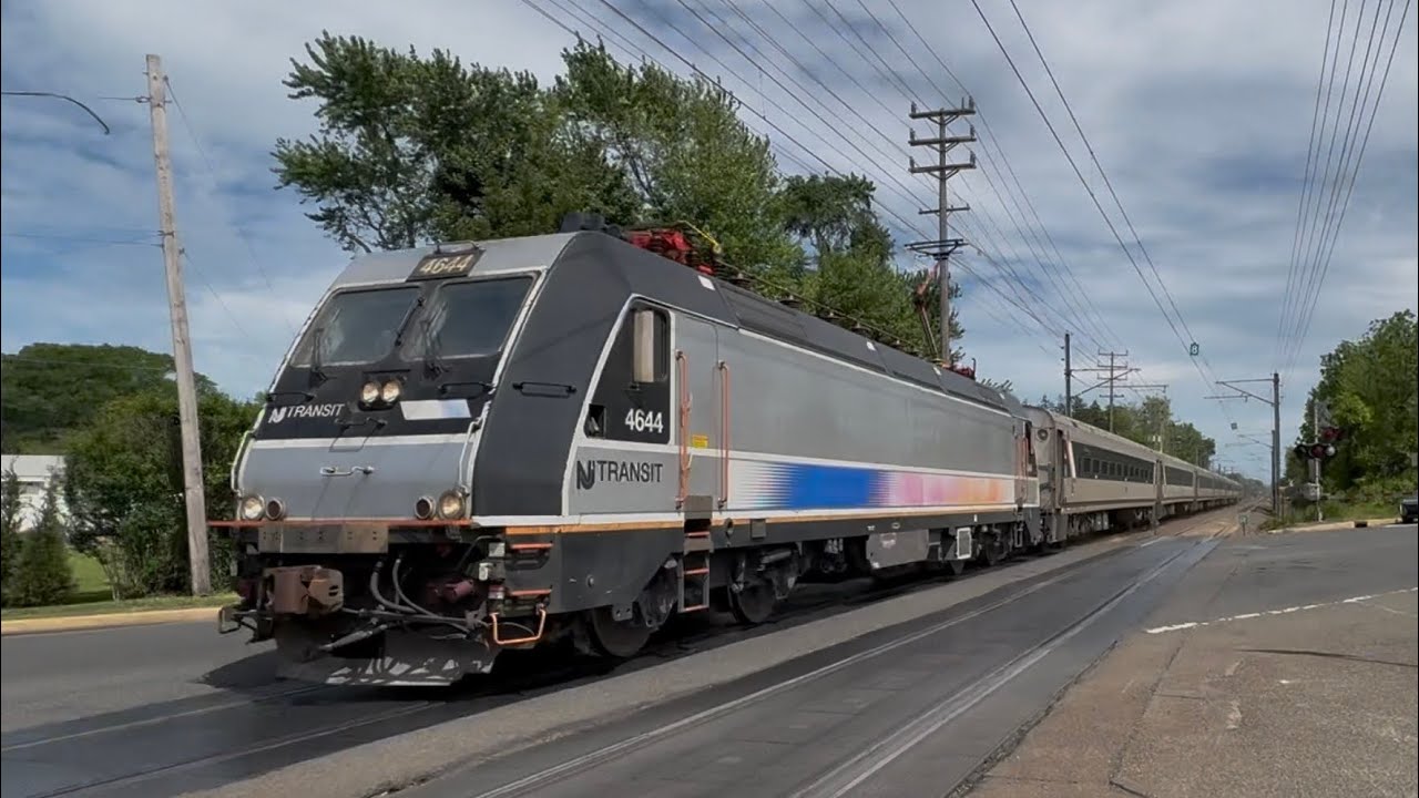 NJ Transit ALP-46A #4644 NJCL Train 3266 Oceanport Ave Little