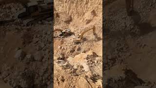 palestine stone caterpillar volvo volvotrucks فلسطين