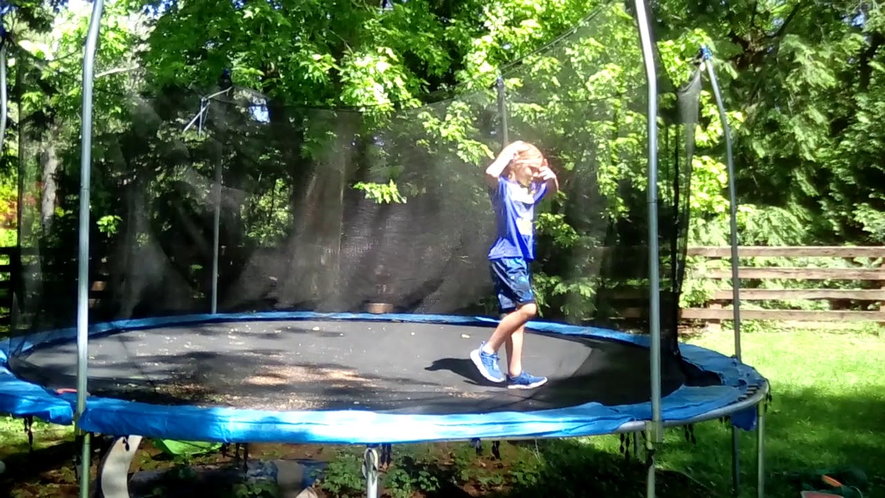 How to do a back flip on a trampoline - YouTube