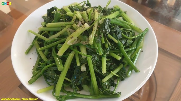 Các Biến Tấu Của Món Rau Muống Xào Tỏi