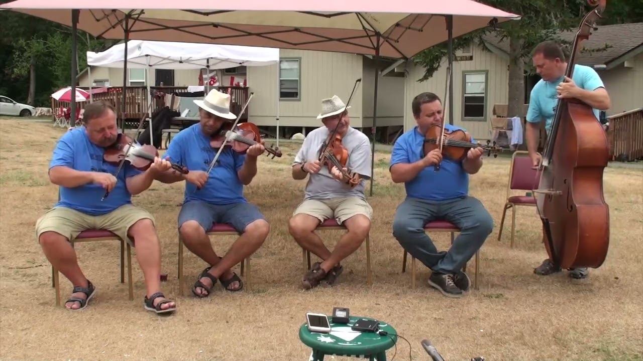 1. Palatkai USA  Lassú, ritka csárdás(7:05), szökős(18:38)