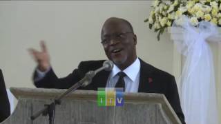 Rais Mstaafu Benjamin William Mkapa Na Mkewe Waadhimisha Jubilei Ya Miaka 50 Ya Ndoa.