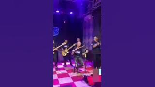 Lagi vital tukang suling membuat penyanyi gagal fokus