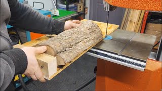 A simple device for making boards from a log.