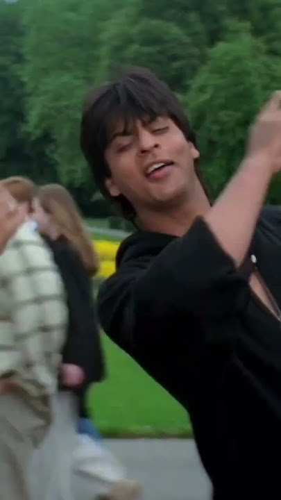 Hogaya Hai Tujhko To Pyar Sajna ♥️ . . .  #dilwaledulhanialejayenge #srk #shahrukhkhan#srklovers