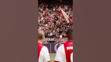 ‘Ajax Amsterdam, de mooiste club, van Nederland’ ❤️